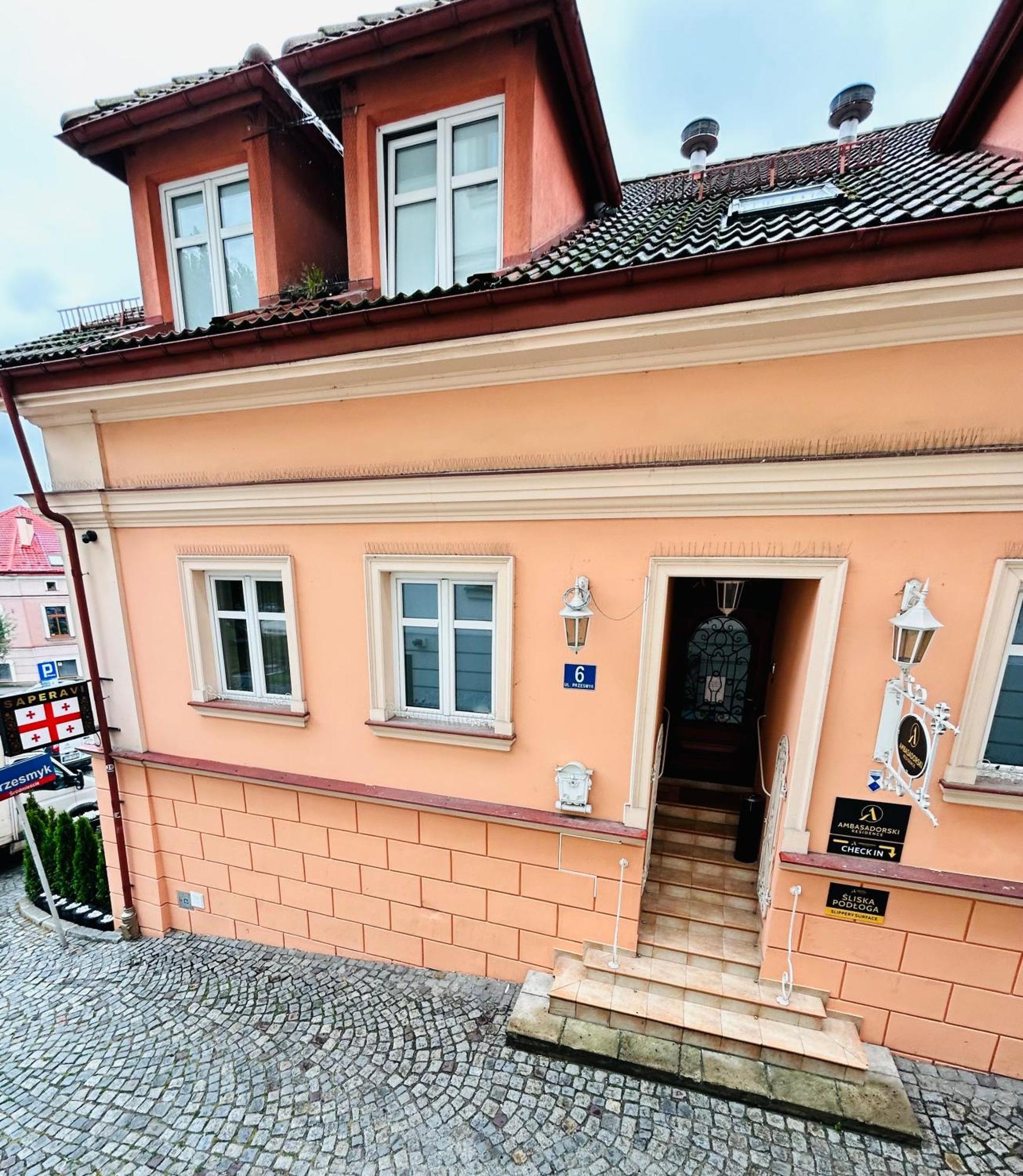 Ambasadorski 3*